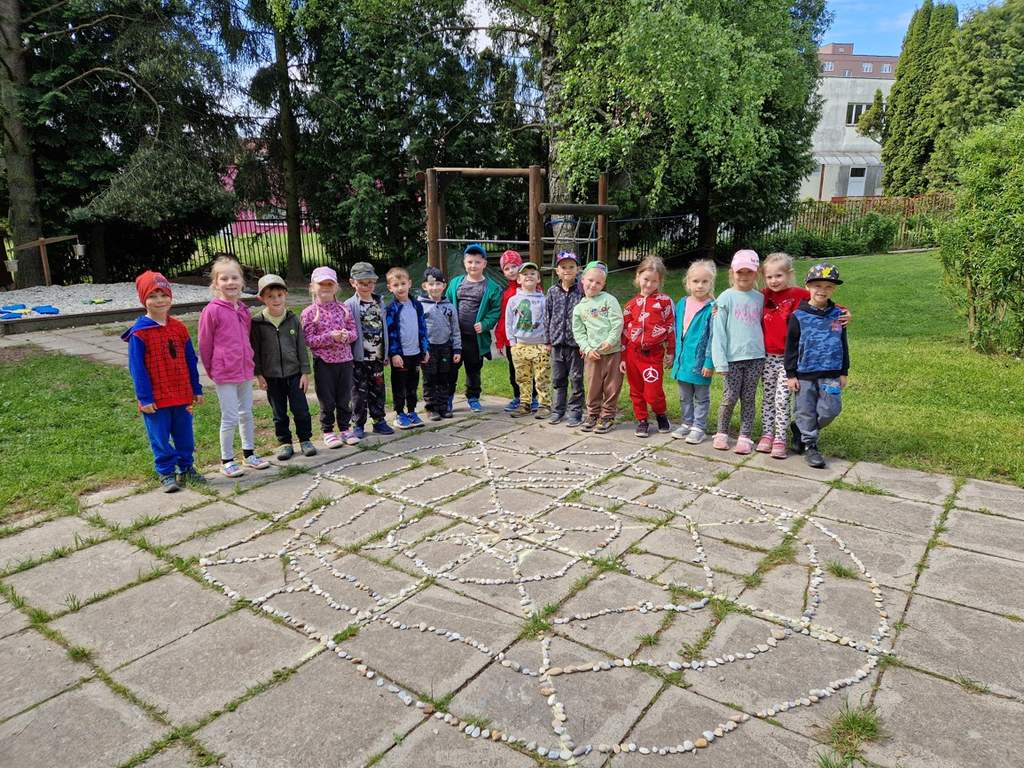 "Pavučinohrátky" u Žabek
